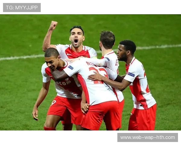 摩纳哥迎战雷恩，三后卫体系面临对手快速转换考验